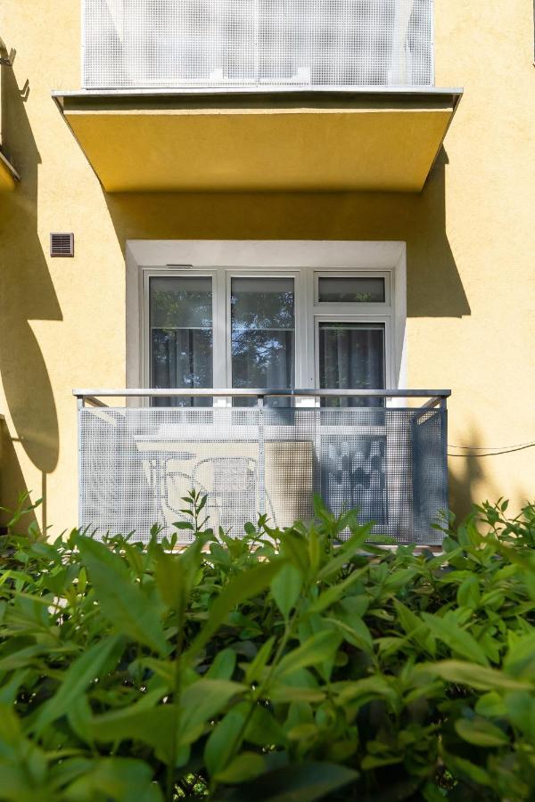 Apartment Smoluchowskiego Cracow By Noclegi Renters Красков Екстериор снимка